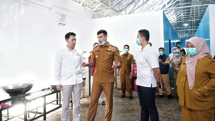 1757438238068-dapur-sppg-di-kabupaten-bandung-diperluas-untuk-jangkau-daerah-terpencil-1757412625082_169