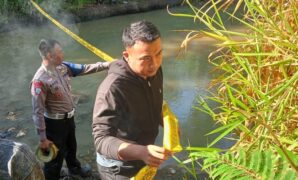 1760440525842-proses-evakuasi-mayat-mengambang-di-garut-1760432266564_169