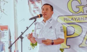 1760807556068-bupati-karawang-aep-syaepuloh_169