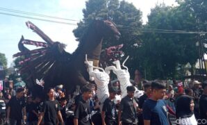 1760872662497-festival-pesisiran-cirebon-1760846973428_169