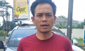1760937375899-sopir-pajero-yang-viral-pakai-strobo-diamankan-polisi-dok-akun-divpropam-polri-1760861788580_43