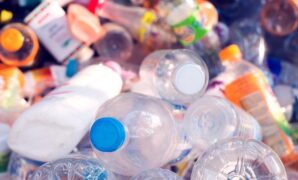 1760958868311-ilustrasi-sampah-plastik_169