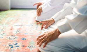 1761002055606-ilustrasi-sholat_169