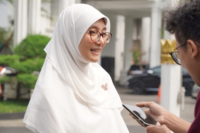 1761304431160-anggota-komisi-i-dprd-kota-bogor-anna-mariam-fadhilah-1761303504505