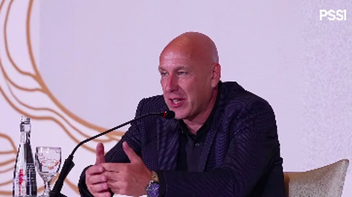 1761390743155-alexander-zwiers-1756178909766_169