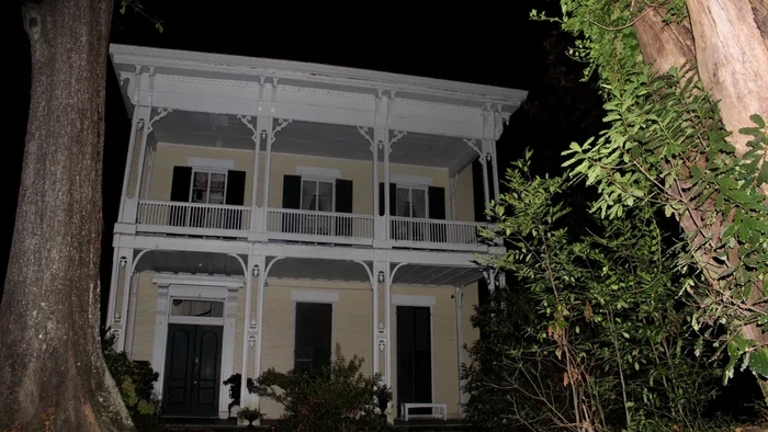 1761412416929-rumah-hantu-mississippiwlbt_169