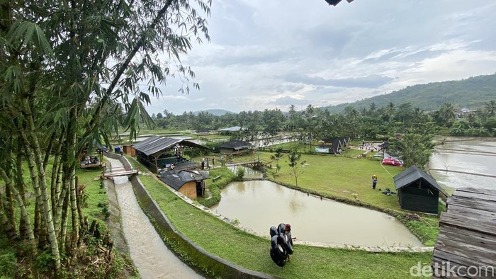 1761412466679-desa-wisata-cisande-kabupaten-sukabumi-dan-aktivitasnya-1761392725271_169