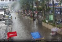 1761412694686-kondisi-banjir-di-jalan-raya-lembang-1761291668448_169