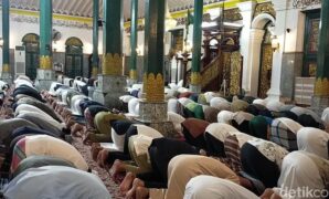 1761434082786-ilustrasi-salat-1_169