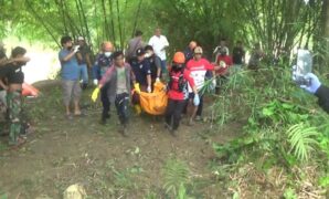 1761498857067-petugas-mengevakuasi-mayat-yang-membusuk-di-sungai-citarum-1761481843520_169