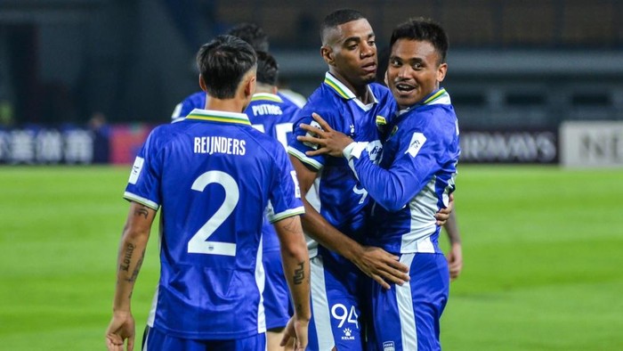 1761498873507-persib-bandung-1761018999961_169