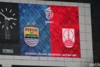 1761542220111-persib-bandung-vs-persis-solo_169