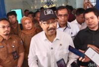 1761563743734-menteri-sosial-gus-ipul-1761545206837_169