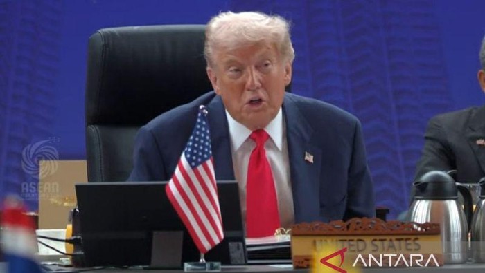 1761585188034-donald-trump-dalam-pidatonya-pada-ktt-ke-47-asean-di-kuala-lumpur-malaysia-minggu-26102025-antarafathur-rochman-1761471599422_169