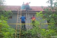 1761650166614-proses-evakuasi-mayat-dalam-toren-di-tasikmalaya-1761633697859_169