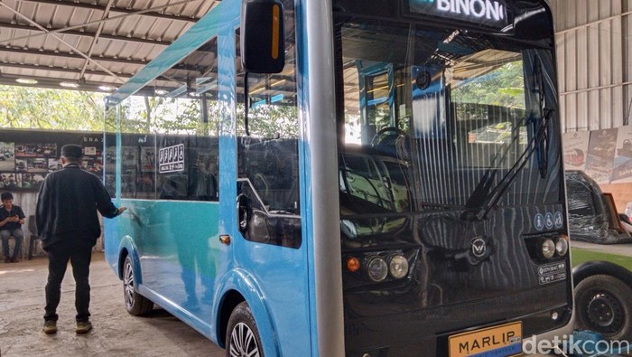 1761671621889-prototype-angkot-pintar-kota-bandung-1754105498320_169
