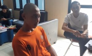 1761714848832-pemuda-yang-cabuli-seorang-nenek-di-tasikmalaya-1761710236720_169