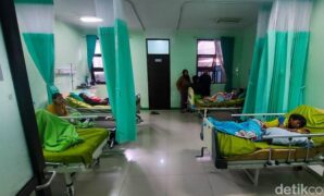 1761714983848-kasus-keracunan-mbg-di-bandung-barat-1761703346362_169