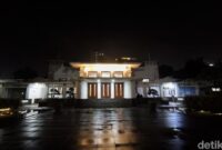 1761844602216-suasana-balai-kota-bandung-1761829508917_169