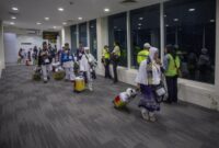 1761865978884-kloter-pertama-jemaah-calon-haji-mulai-berangkat-ke-tanah-suci-1746155650661_169