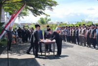 1761909174277-pelantikan-dan-pengambilan-sumpah-jabatan-192-pegawai-pemkot-tasikmalaya-1761896552761_169