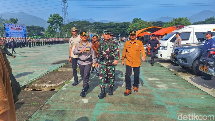 1761930900270-kondisi-apel-kesiapsiagaan-di-lapangan-panahan-si-jalak-harupat-jumat-31102025-1761895172997_169