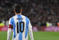 1762017297106-lionel-messi-timnas-argentina-1757058203100_169