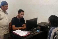 1762233383955-sosok-si-gondrong-saat-diperiksa-oleh-polisi-1762222530264_169