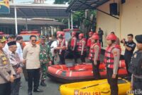 1762319560943-polisi-cek-kesiapan-personel-antisipasi-potensi-bencana-1762314497463_169