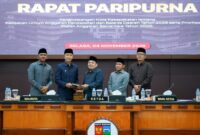 1762427809553-dprd-kota-bogor-pemkot-bogor-gelar-rapat-paripurna-soal-kua-ppas-2026-1762411749726