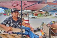 1762492550635-ajat-sudrajat-40-atau-kerap-dikenal-ude-saat-berbincang-dengan-detikjabar-1762410983445_169