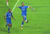 1762514013757-luciano-guaycochea-merayakan-gol-ke-gawang-persis-solo-1761572794407_169