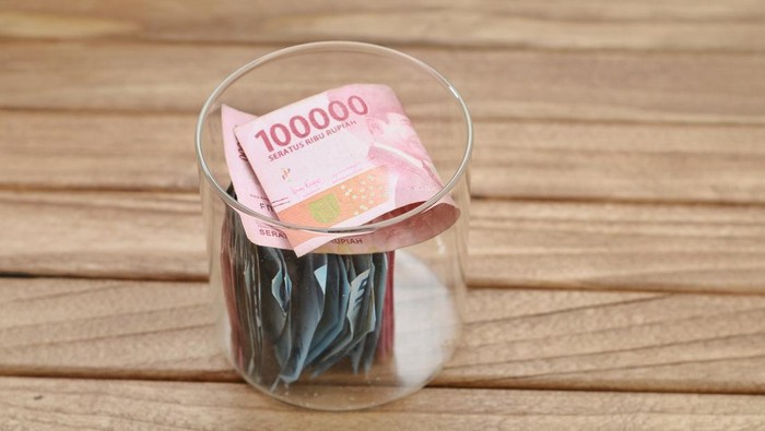 1762535753440-ilustrasi-uang-tunai-rupiah-1750215091648_169