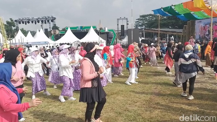 1762578956814-senam-di-line-dance-wjf-2025-1762567059312_169