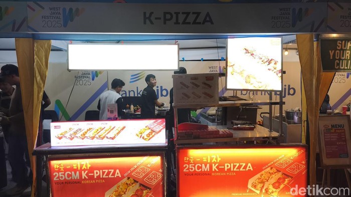 1762708649897-k-pizza-umkm-binaan-bank-bjb-1762691671963_169