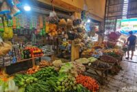 1762773426947-tkp-kios-yang-jadi-sasaran-pencurian-1762755402437_169