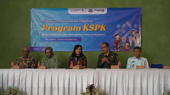 1762946167928-kepala-dppkb-eka-nandang-nugraha-dalam-kegiatan-kspk-1762922068215_169