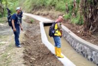 1763140401066-pekerjaan-peningkatan-jaringan-irigasi-permukaan-pjip-14-di-cibagong-desa-parakanlima-cikembar-dilakukan-dinas-pu-sukabumi-unt-1763101612204_169