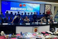 1763183623054-polda-jabar-tetapkan-42-tersangka-demo-rusuh-di-bandung-1758014411549_169