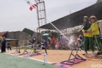 1763205223263-anak-anak-sd-saat-mengkuti-lomba-roket-air-1763194185399_169