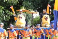 1763291736426-wali-kota-cimahi-ngatiyana-dan-wakil-wali-kota-cimahi-adhitia-yudisthira-hadiri-cireundeu-festival-2025-1763276948661_169