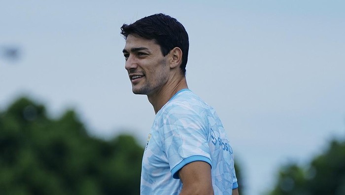 1763399753235-federico-barba-1756452781463_169