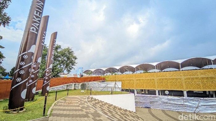 1763463881043-wajah-baru-alun-alun-ciamis-1740987642965_169