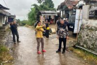 1763960653779-polisi-saat-olah-tkp-pencurian-terhadap-anak-di-sukabumi-1763953106518_169