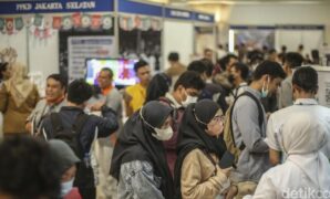 1764025465924-ilustrasi-jobfair-1754562564641_169