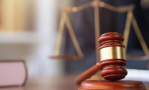 1764155083227-ilustrasi-sidang-mk_169