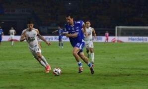 1764155087098-thom-haye-1764145316906_169