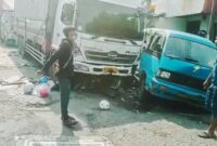 1764414273129-kecelakaan-beruntun-di-lampu-merah-dawuan-cikampek-kabupaten-karawang-1764405391272_169