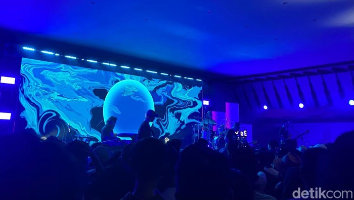 1764479054193-perform-efek-rumah-kaca-di-savoy-homan-1764466099590_169