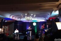 1765019082061-tp-jazz-universe-saat-menggelar-konser-amal-untuk-sumatera-di-bandung-1764987615907_169